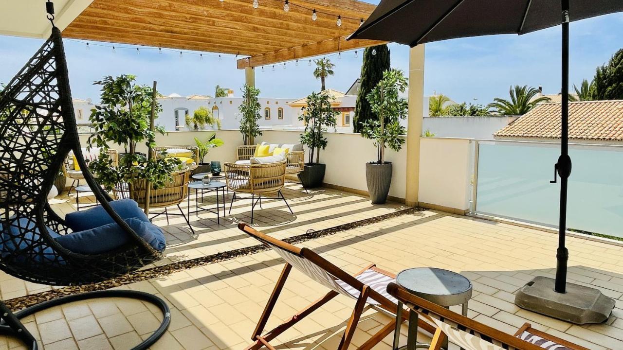 By Check-in Portugal